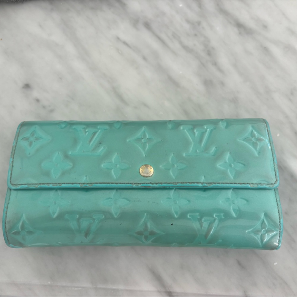 Authentic Louis Vuitton wallet